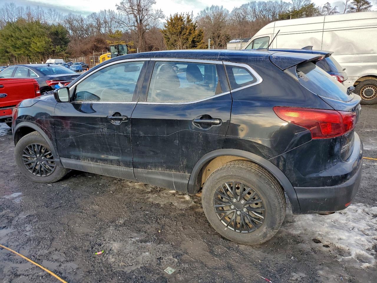 2019 NISSAN ROGUE SPORT S photo 3