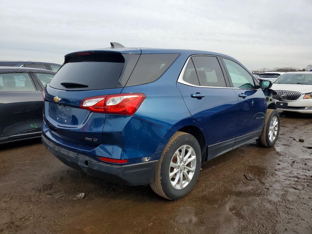 2020 CHEVROLET EQUINOX LT photo 3