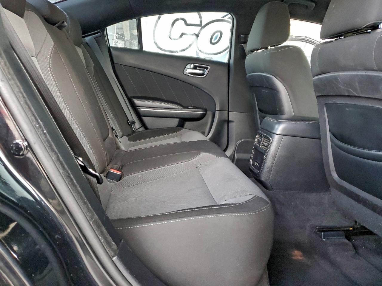 2016 DODGE CHARGER SXT photo 19