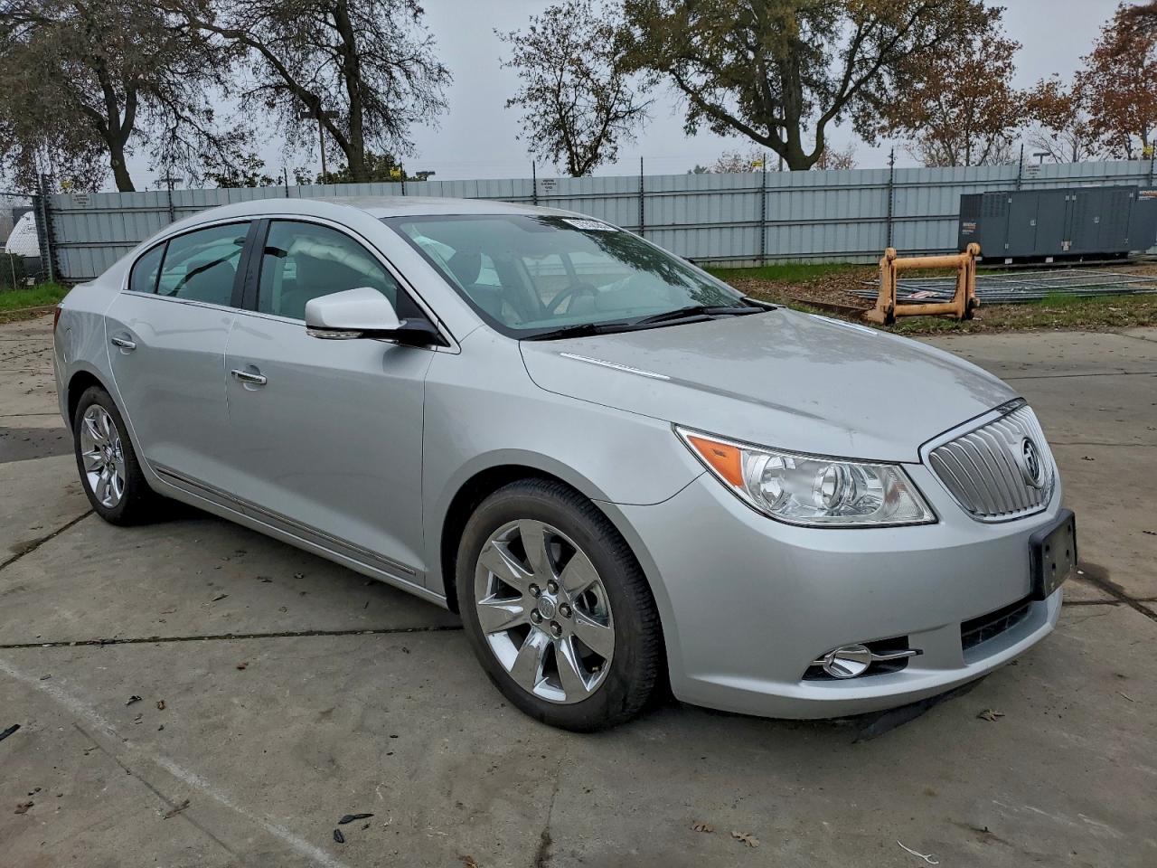 2012 BUICK LACROSSE PREMIUM photo 4