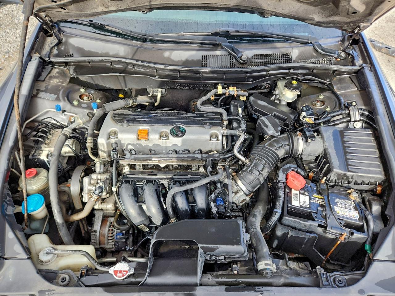 2009 HONDA ACCORD LX photo 11