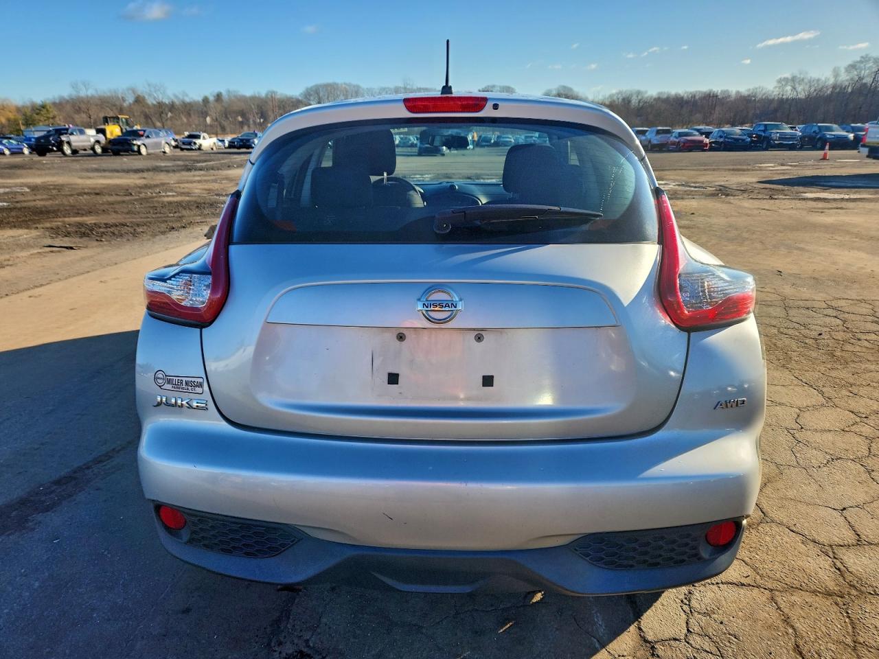 2015 NISSAN JUKE photo 6