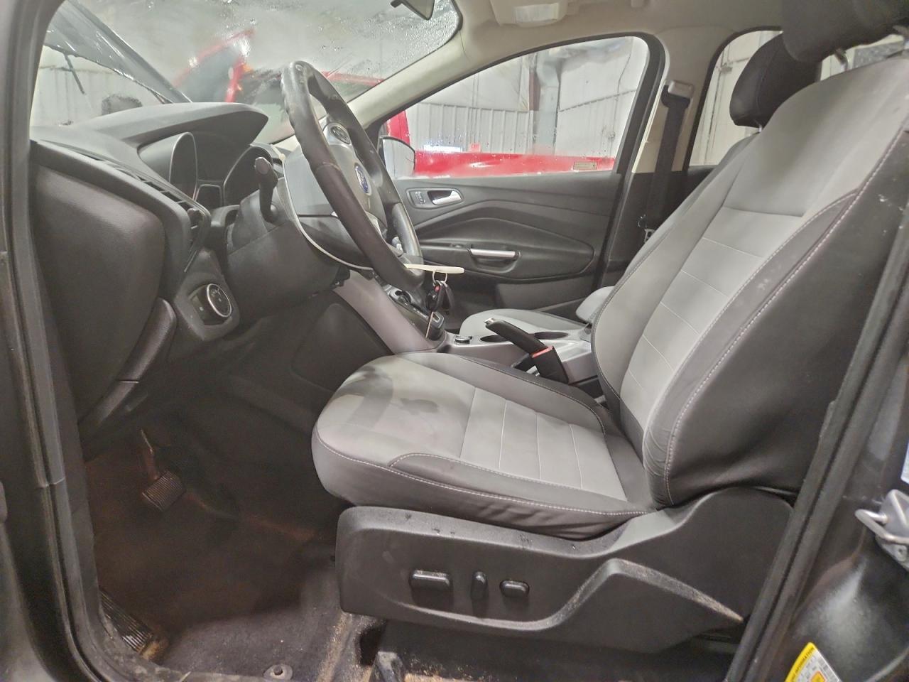 2016 FORD ESCAPE SE photo 7