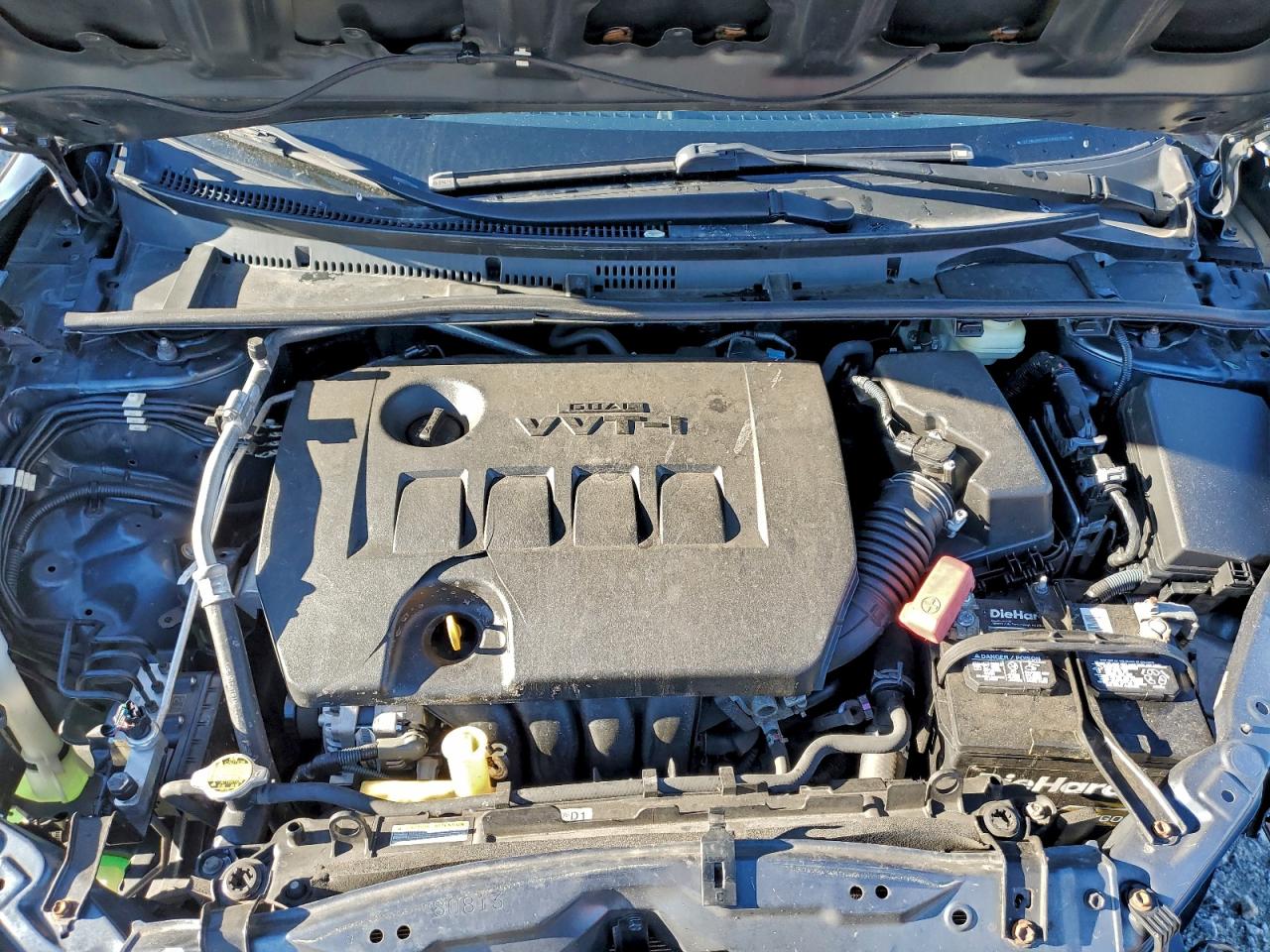 2015 TOYOTA COROLLA L photo 11