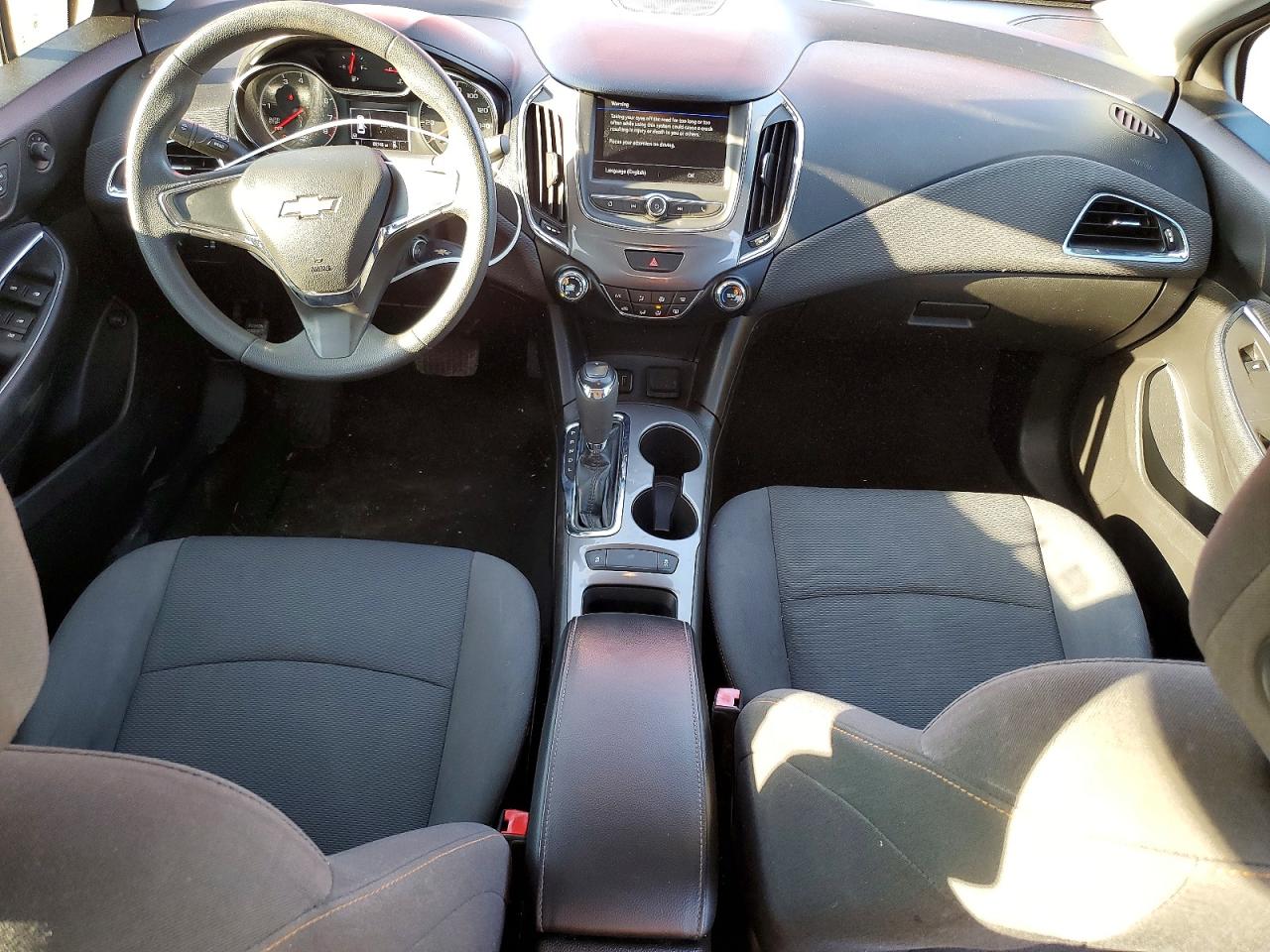 2019 CHEVROLET CRUZE LS photo 8