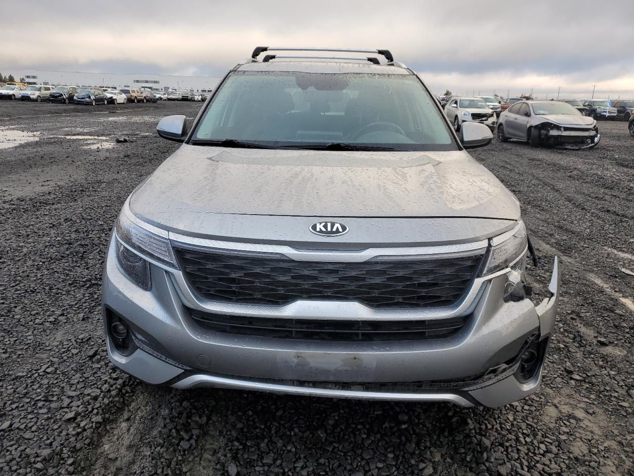 2021 KIA SELTOS EX photo 9