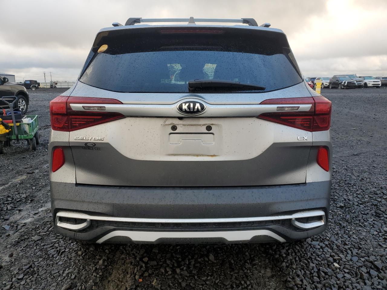 2021 KIA SELTOS EX photo 11