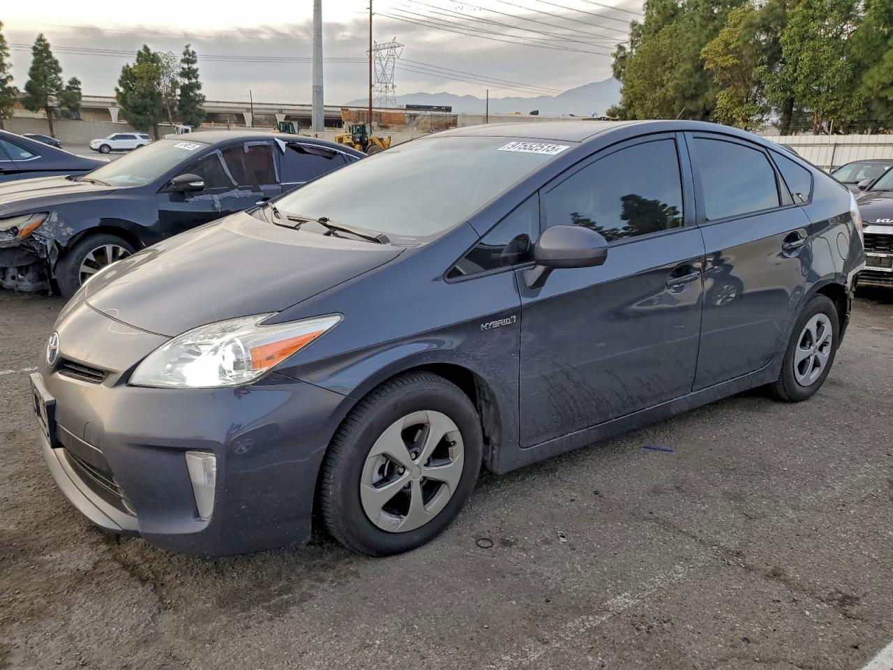 2015 TOYOTA PRIUS