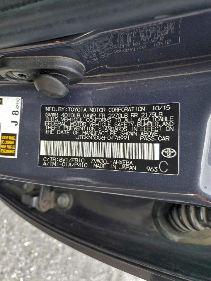 2015 TOYOTA PRIUS photo 13
