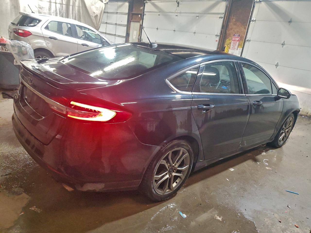 2017 FORD FUSION S photo 3