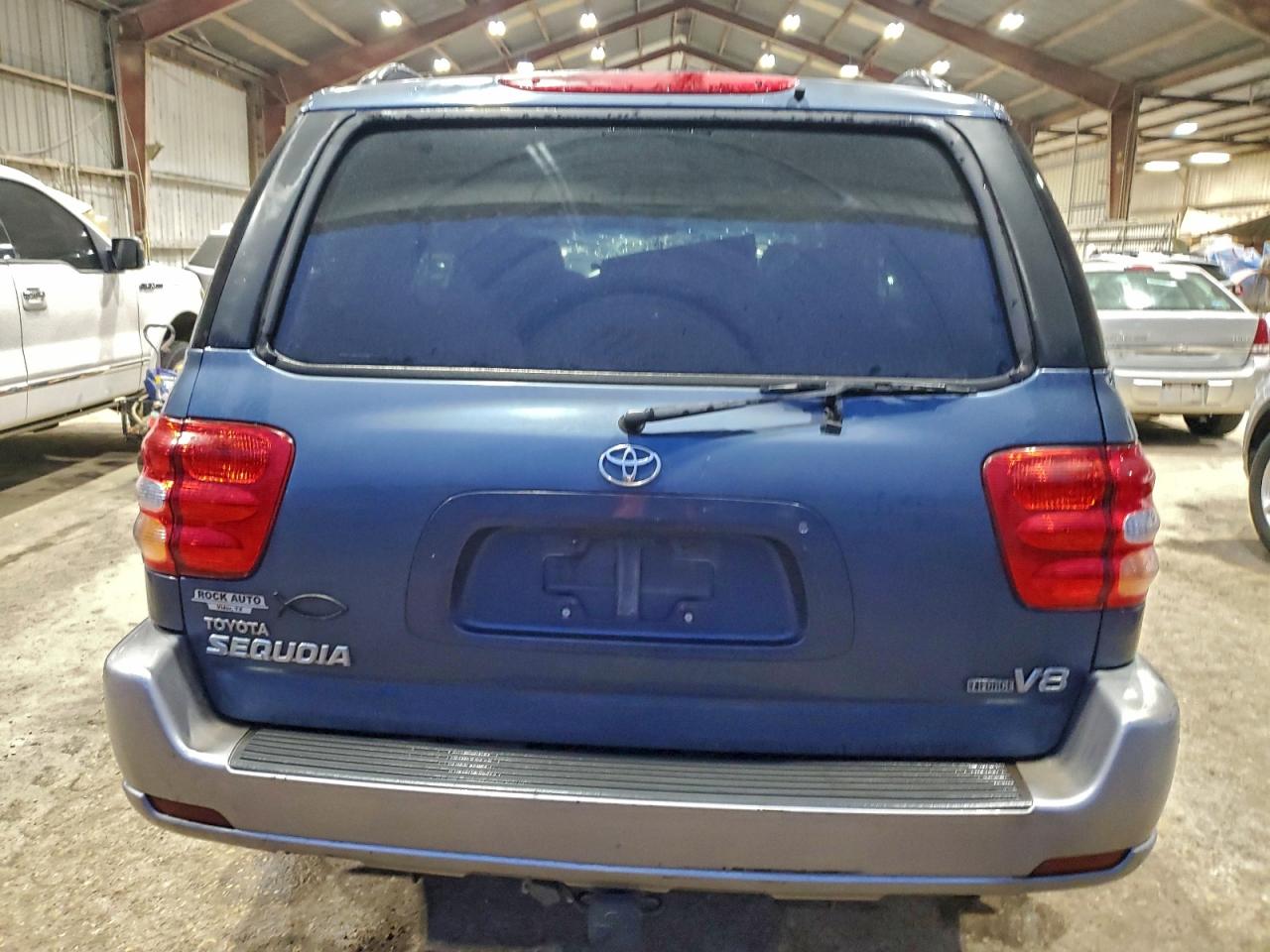 2003 TOYOTA SEQUOIA SR5 photo 6