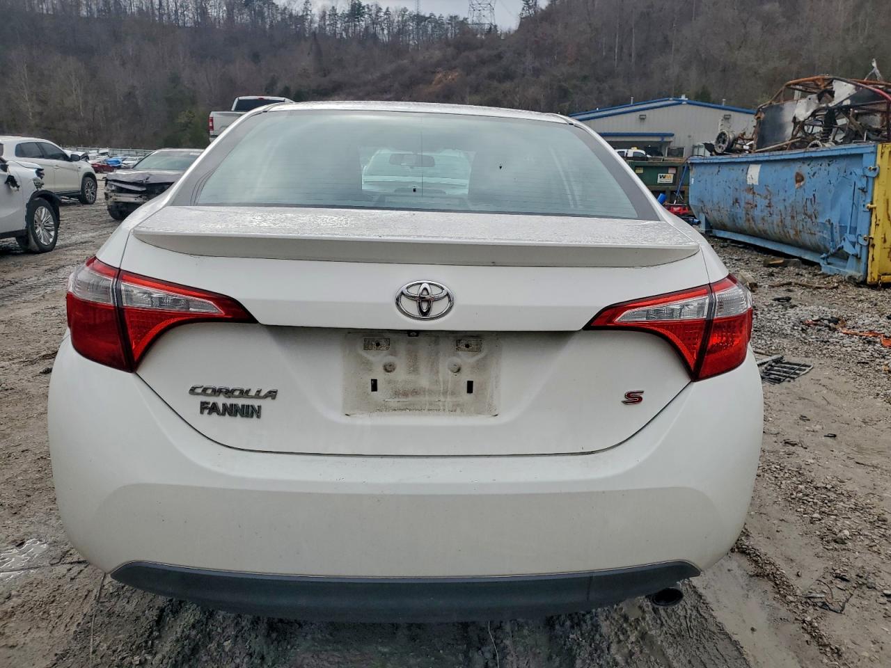 2014 TOYOTA COROLLA L photo 6