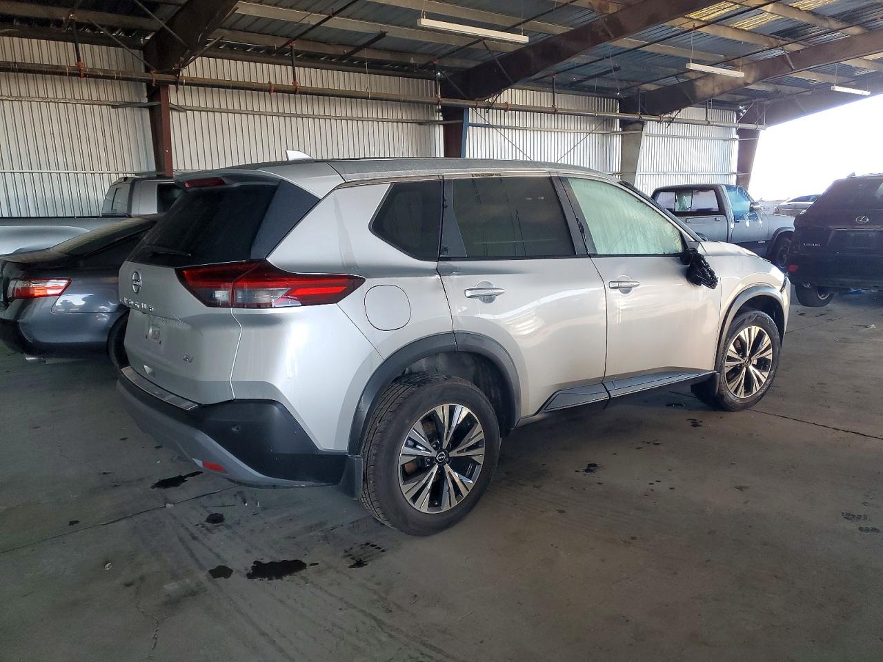 2023 NISSAN ROGUE SV photo 3