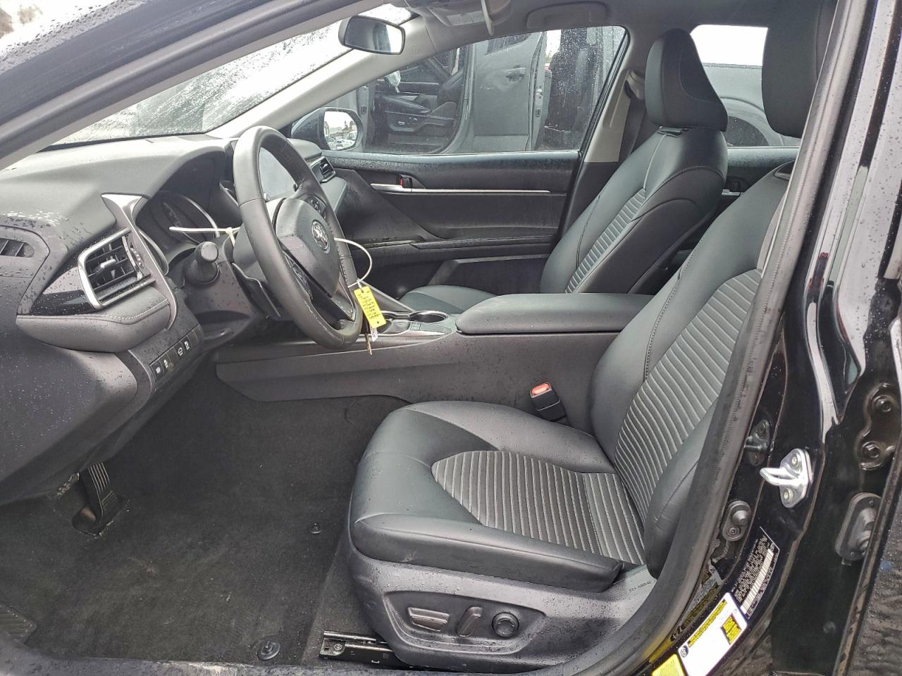 2024 TOYOTA CAMRY SE NIGHT SHADE photo 7