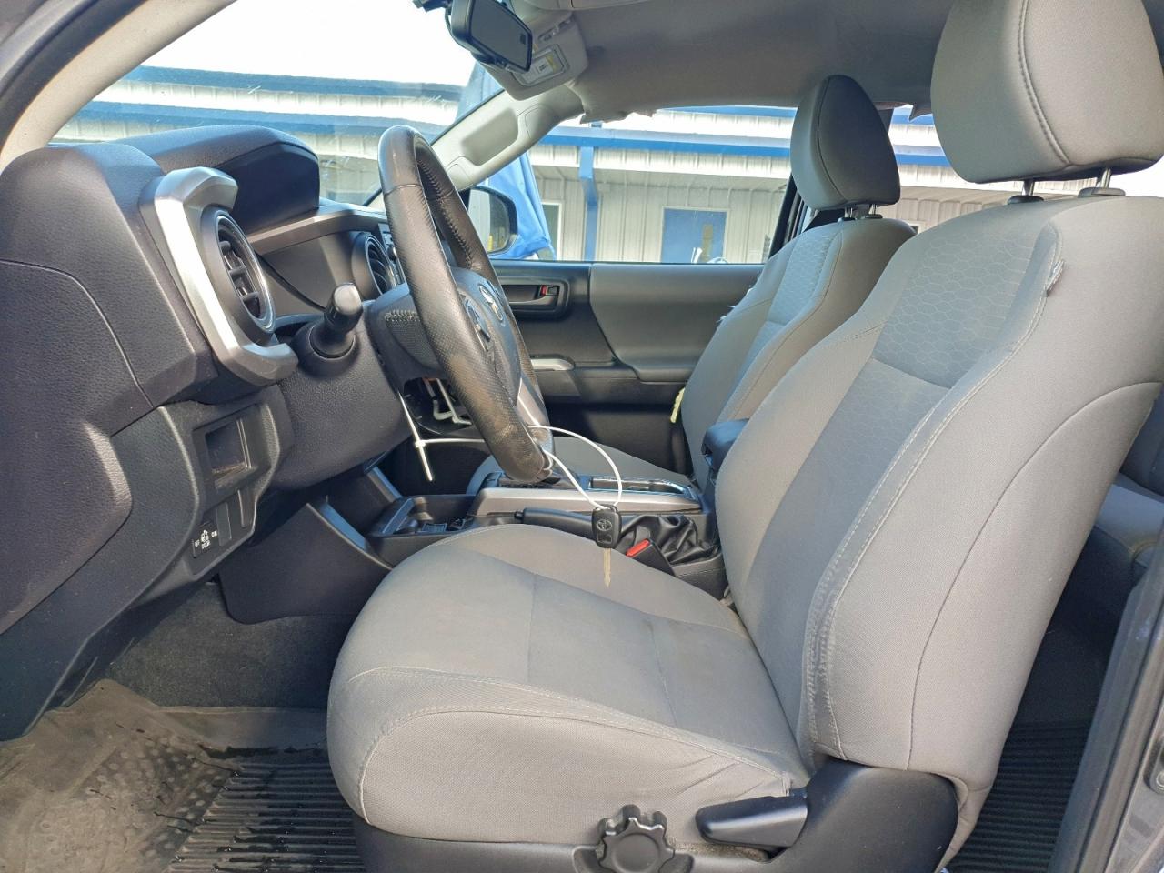 2017 TOYOTA TACOMA DOUBLE CAB photo 7