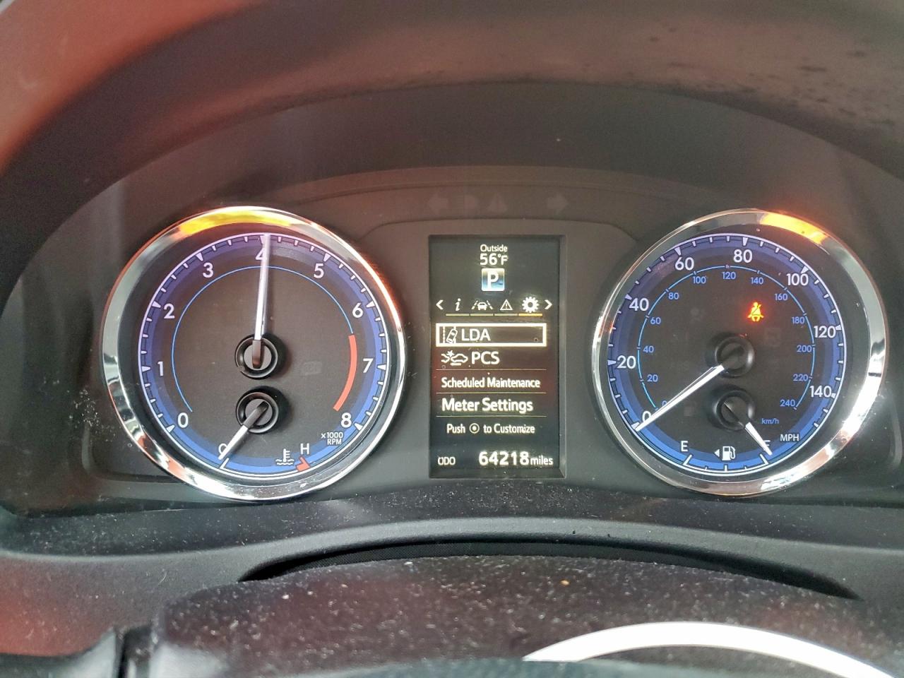 2018 TOYOTA COROLLA L photo 9
