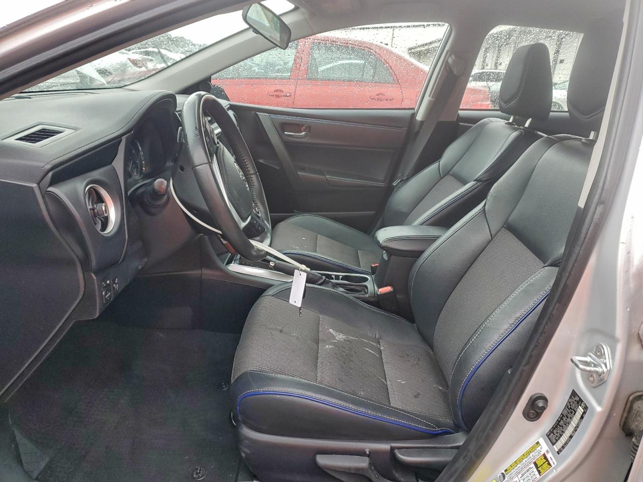 2018 TOYOTA COROLLA L photo 7