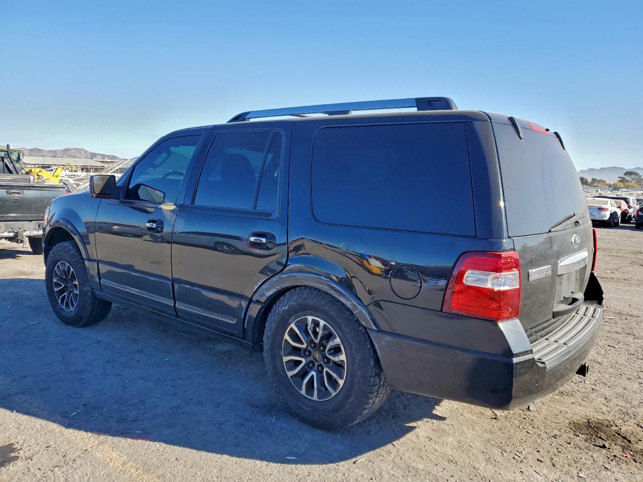 2013 FORD EXPEDITION LIMITED photo 2