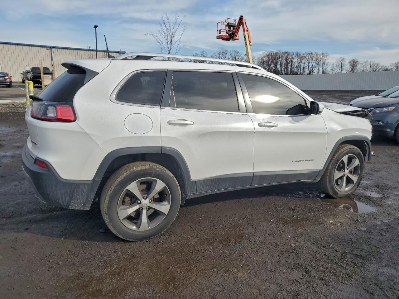 2019 JEEP CHEROKEE LIMITED photo 5