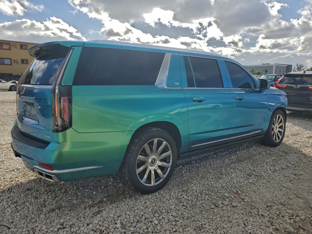 2021 CADILLAC ESCALADE ESV PREMIUM LUXURY PLATINUM photo 3