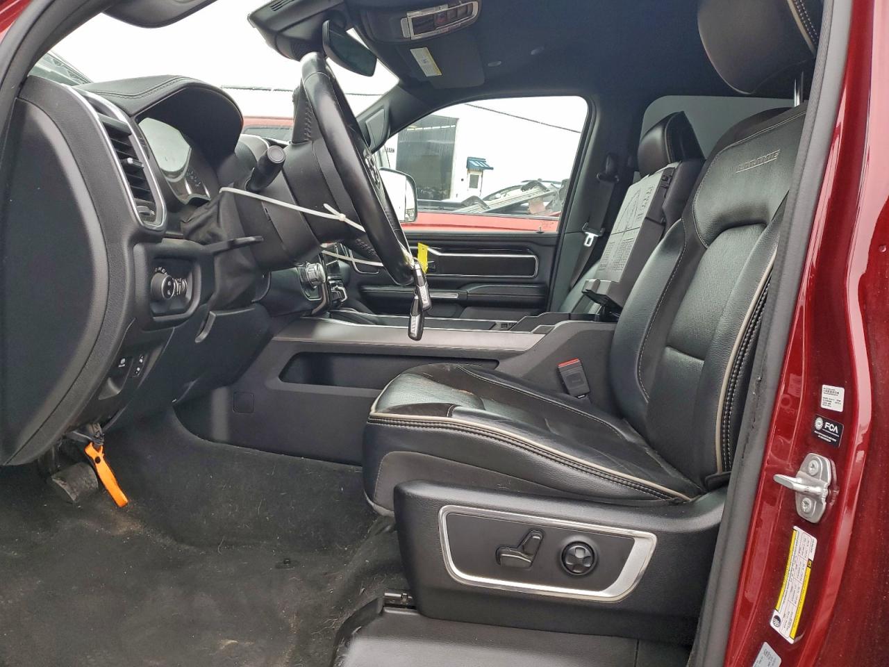 2021 RAM 1500 LARAMIE photo 7