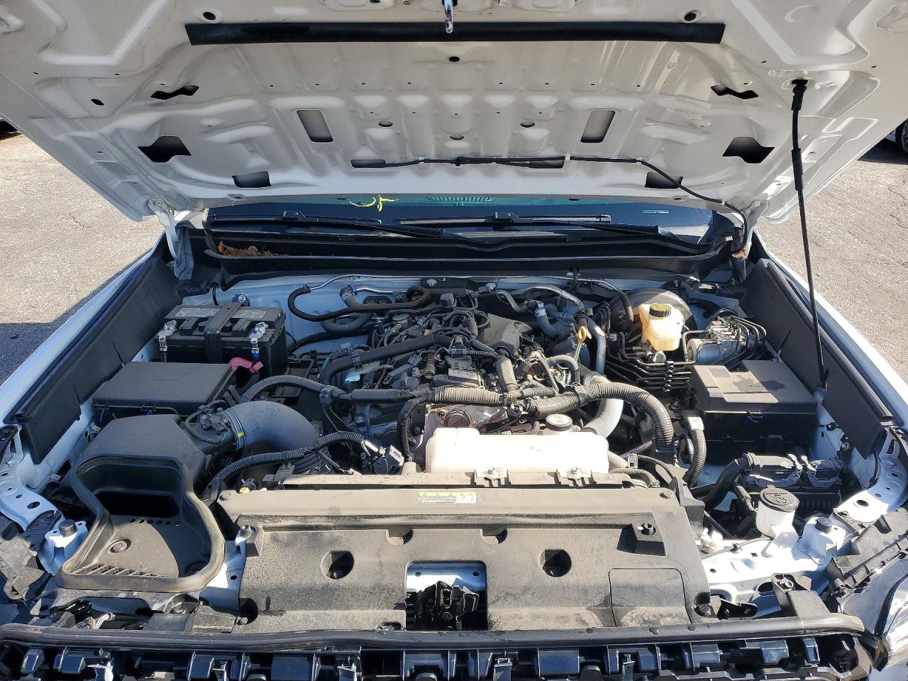 2024 TOYOTA TACOMA DOUBLE CAB photo 11