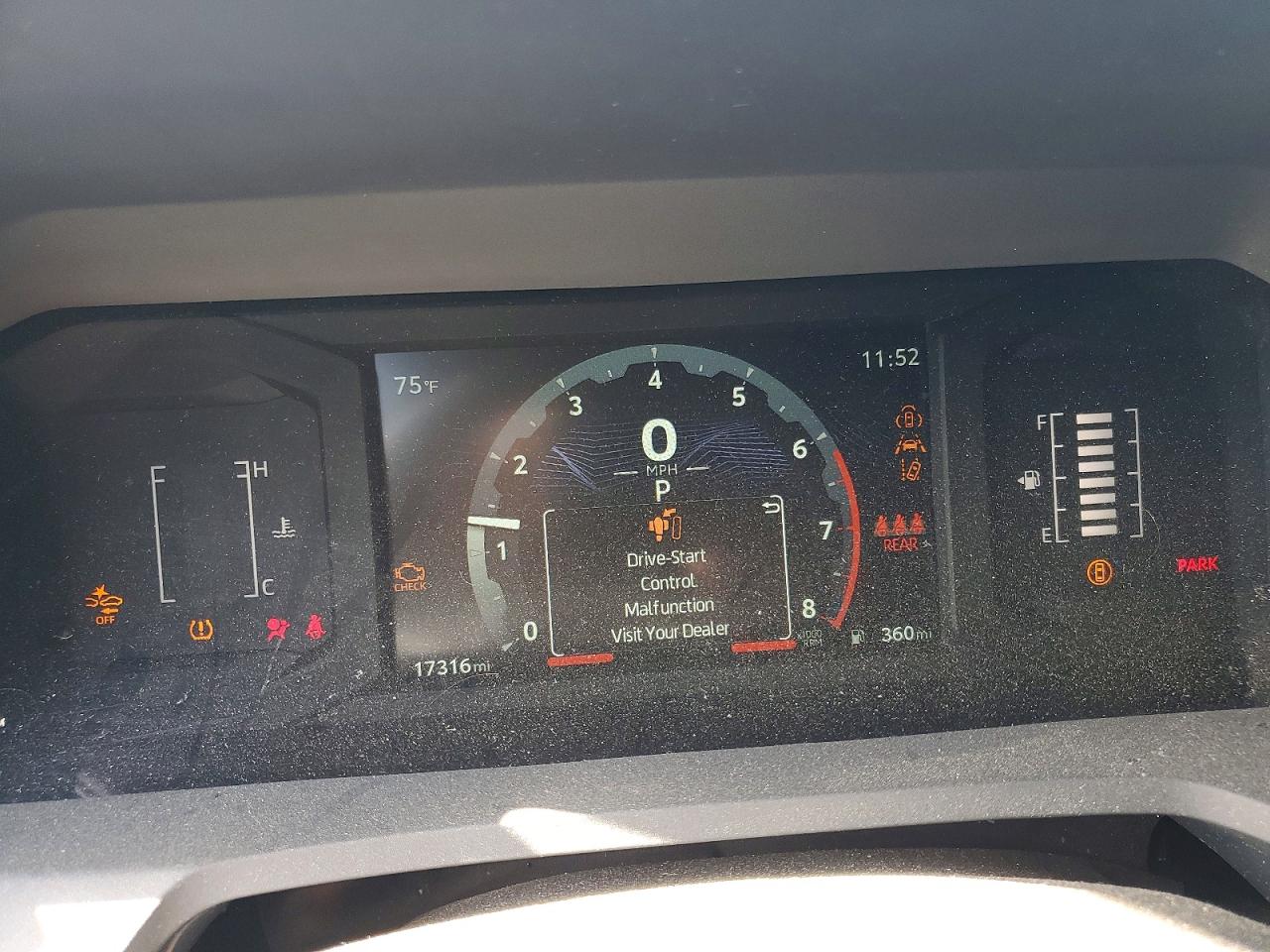 2024 TOYOTA TACOMA DOUBLE CAB photo 9