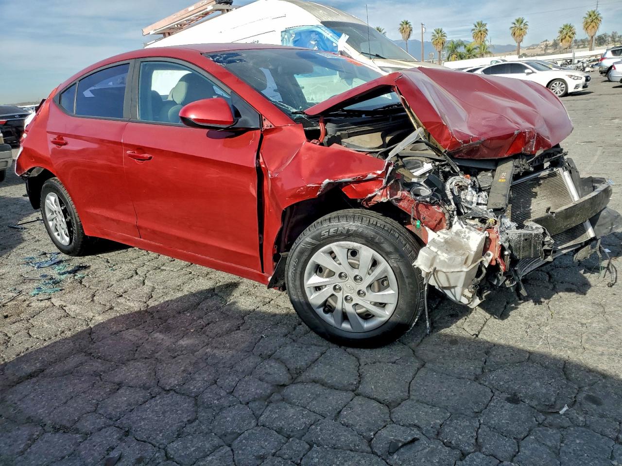 2019 HYUNDAI ELANTRA SE photo 4