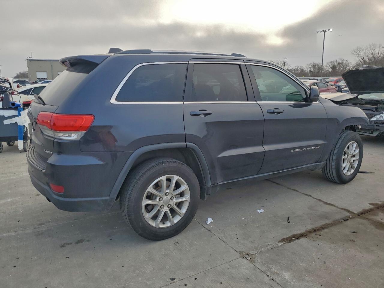 2015 JEEP GRAND CHEROKEE LAREDO photo 3