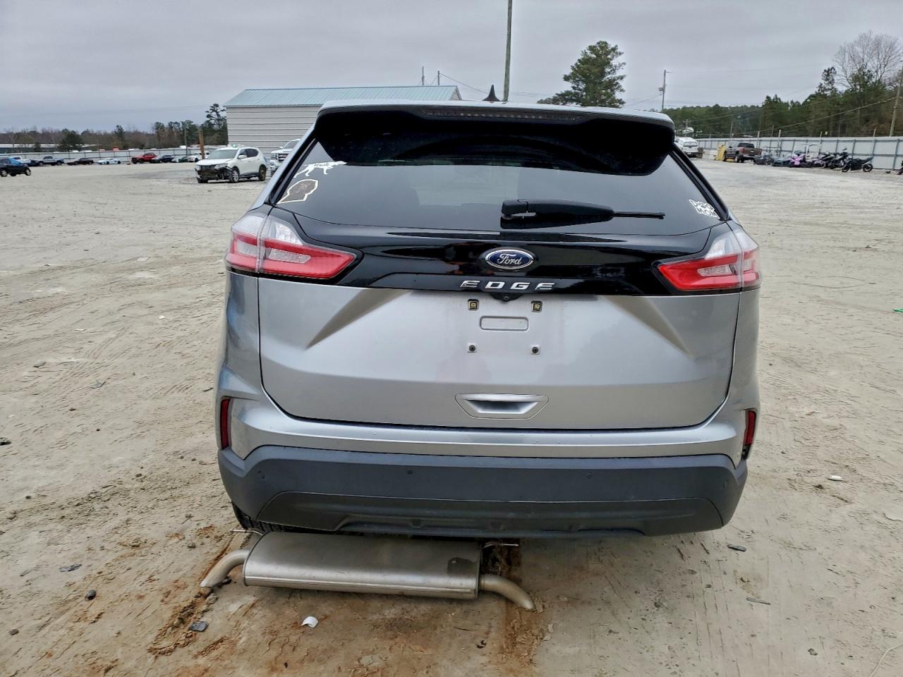 2021 FORD EDGE SE photo 6