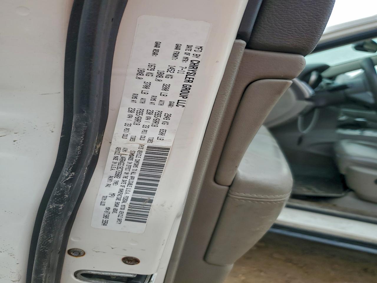 2011 JEEP GRAND CHEROKEE LAREDO photo 12