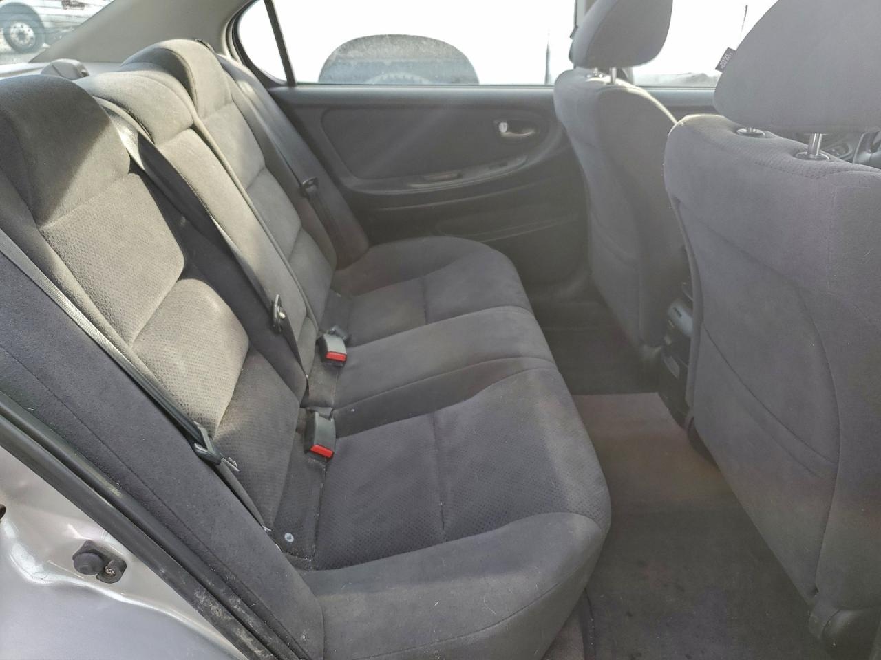 2003 NISSAN MAXIMA GLE photo 10