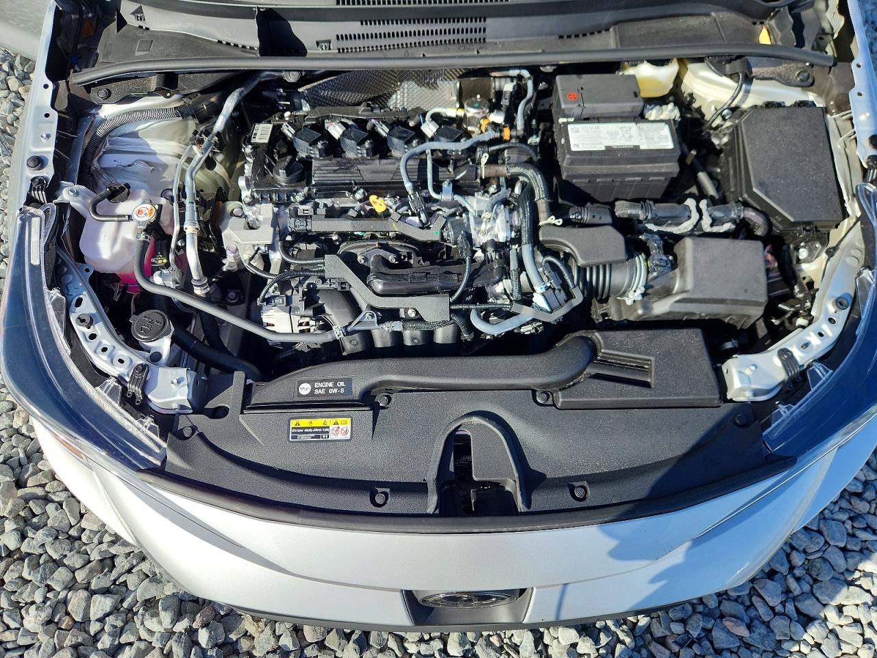 2025 TOYOTA COROLLA LE photo 11
