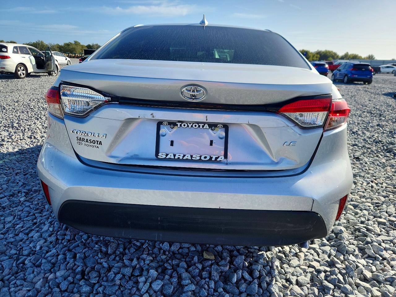 2025 TOYOTA COROLLA LE photo 6