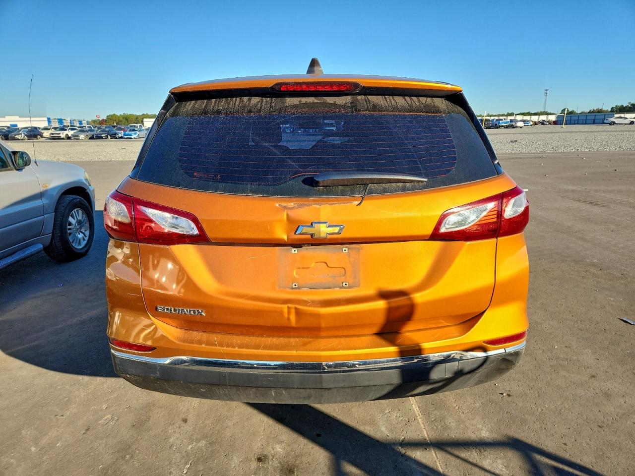 2018 CHEVROLET EQUINOX LS photo 6
