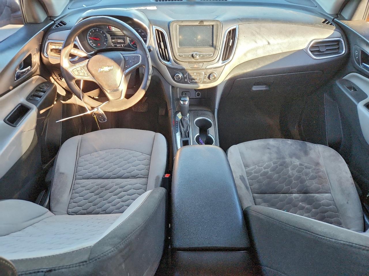 2018 CHEVROLET EQUINOX LS photo 8