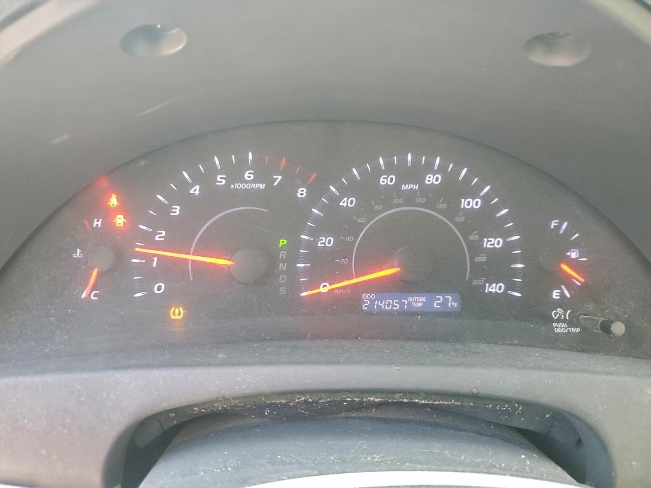 2011 TOYOTA CAMRY BASE photo 9