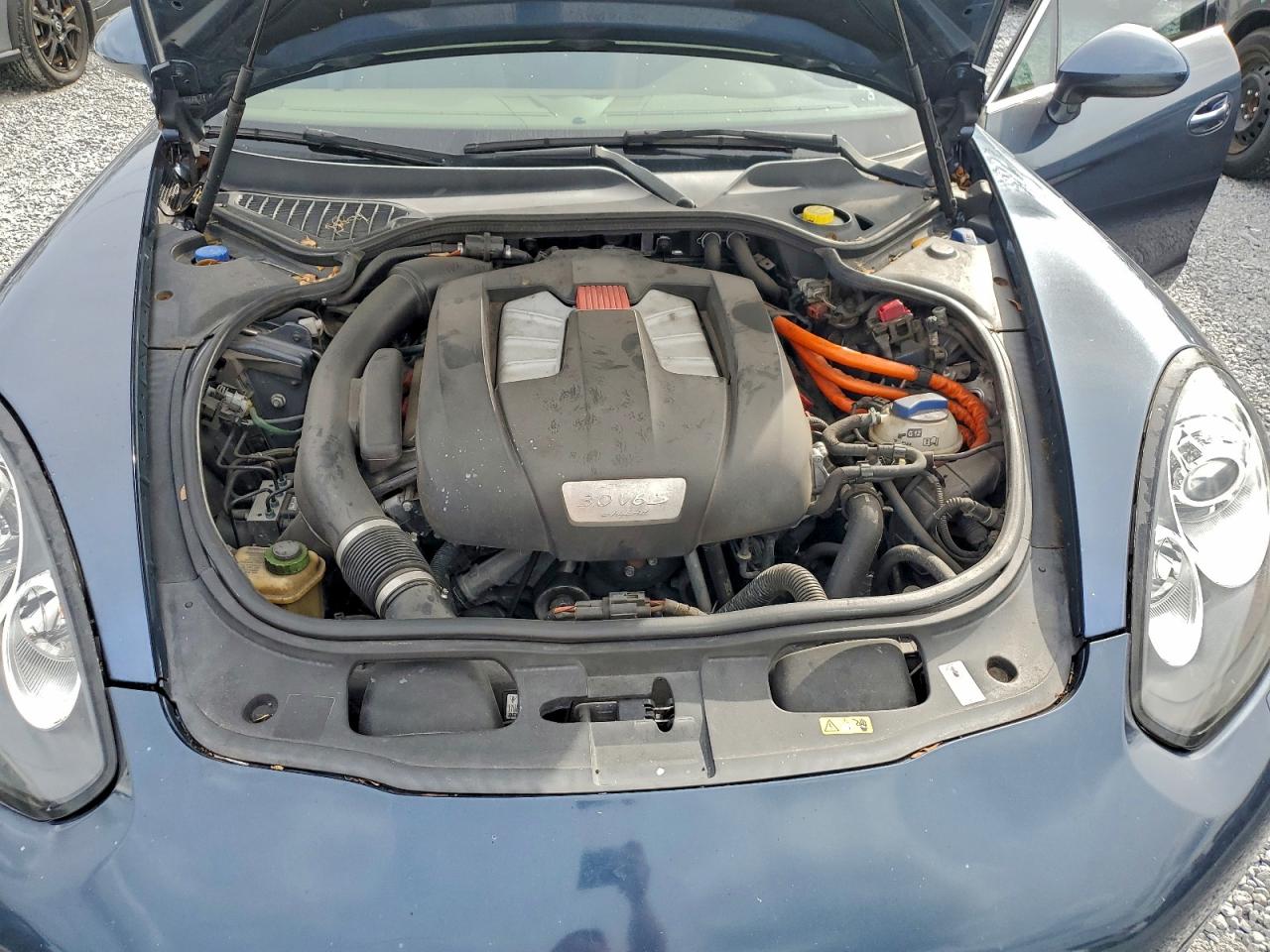 2014 PORSCHE PANAMERA S HYBRID photo 11