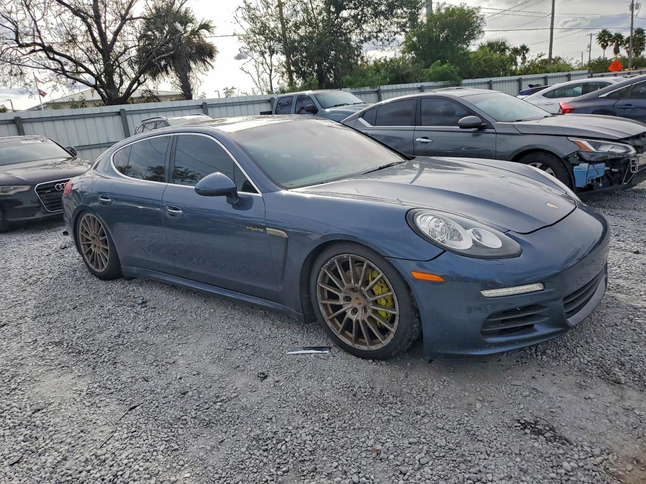 2014 PORSCHE PANAMERA S HYBRID photo 4