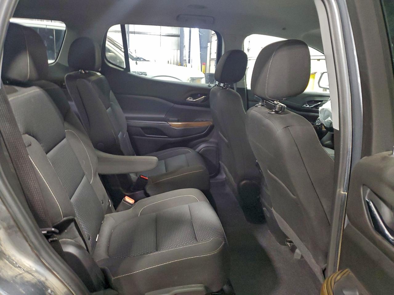 2021 GMC ACADIA SLE photo 11