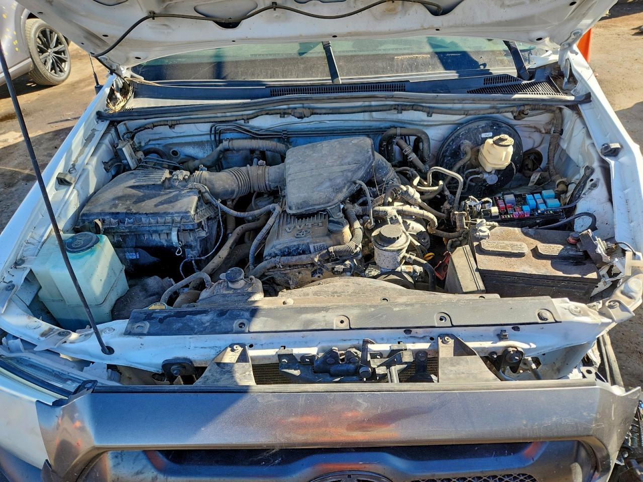 2013 TOYOTA TACOMA photo 11