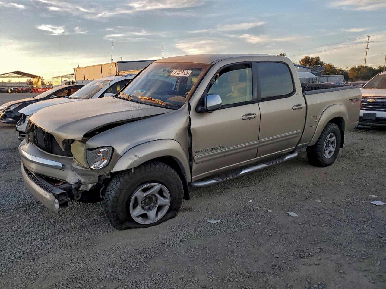2004 TOYOTA TUNDRA