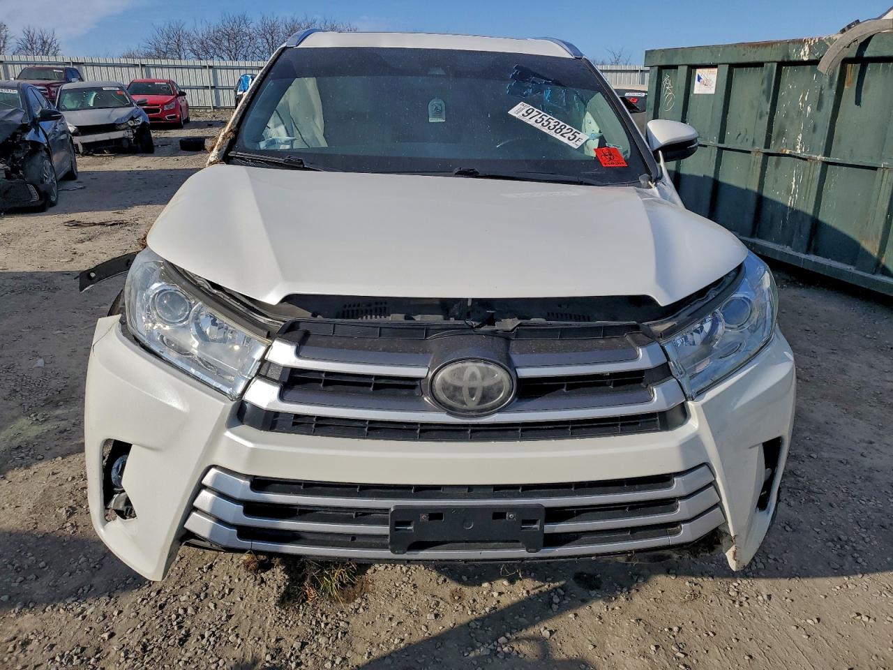 2019 TOYOTA HIGHLANDER SE photo 5