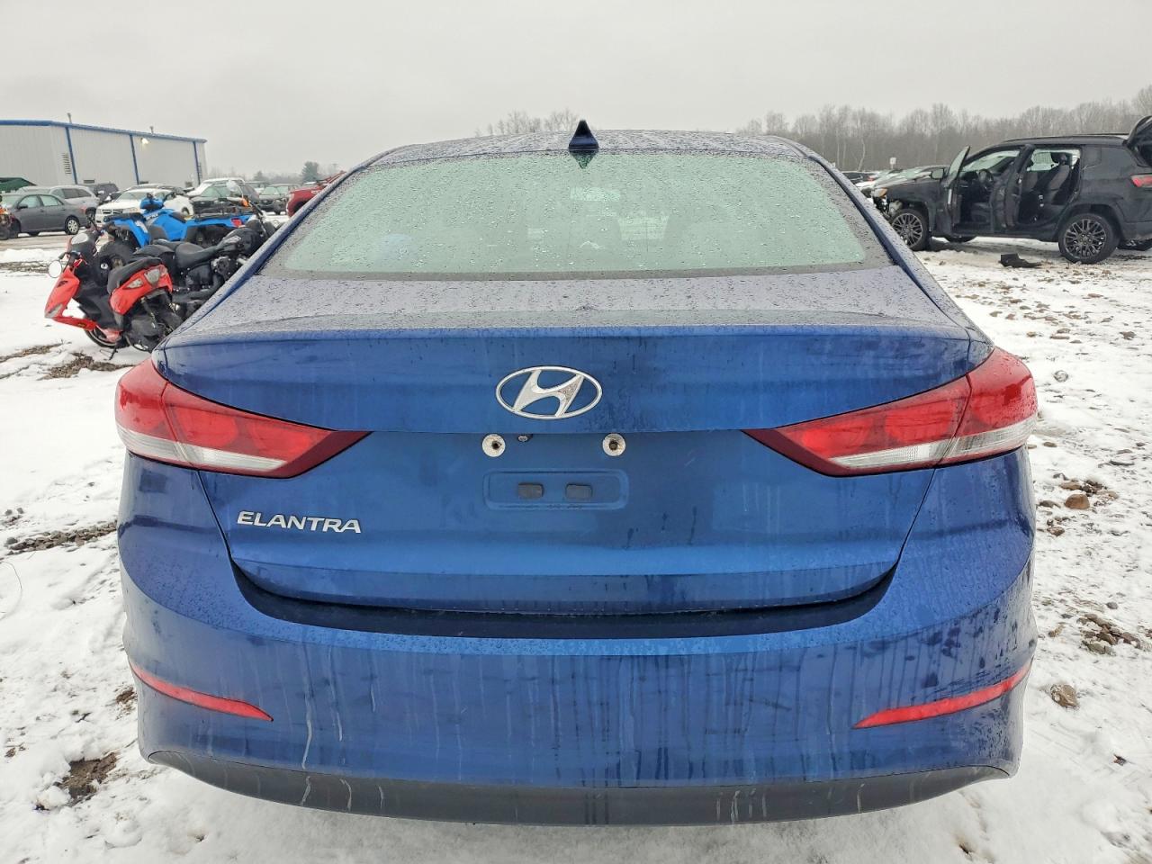 2017 HYUNDAI ELANTRA SE photo 6