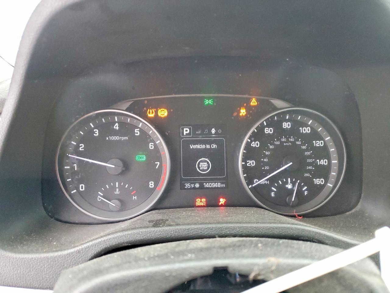 2017 HYUNDAI ELANTRA SE photo 9