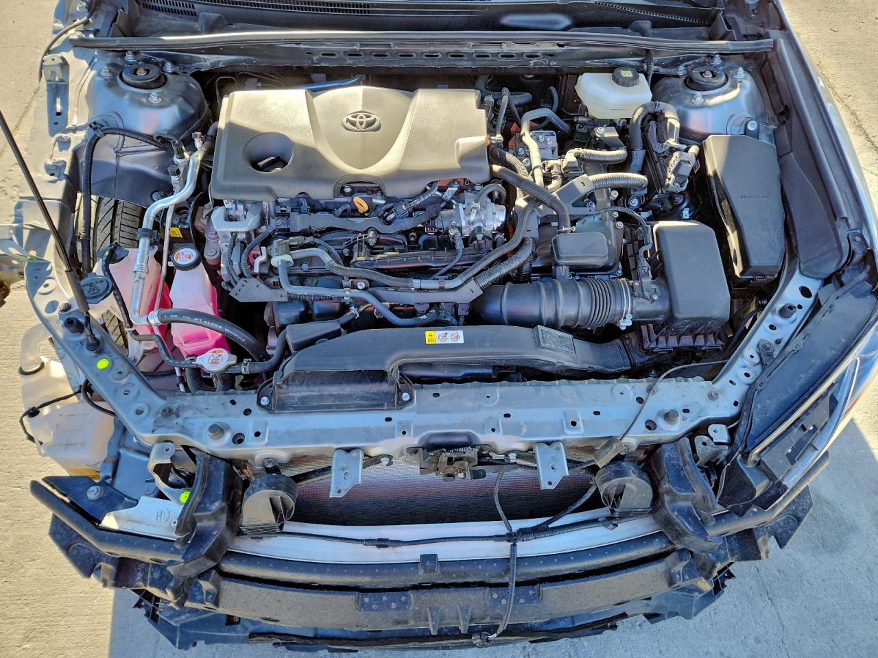 2025 TOYOTA CAMRY XSE photo 11