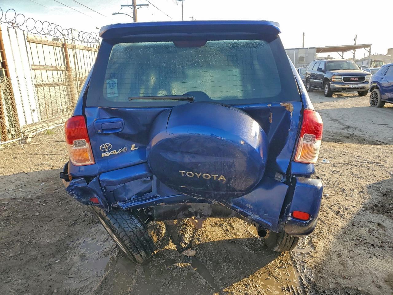 2002 TOYOTA RAV4 photo 6