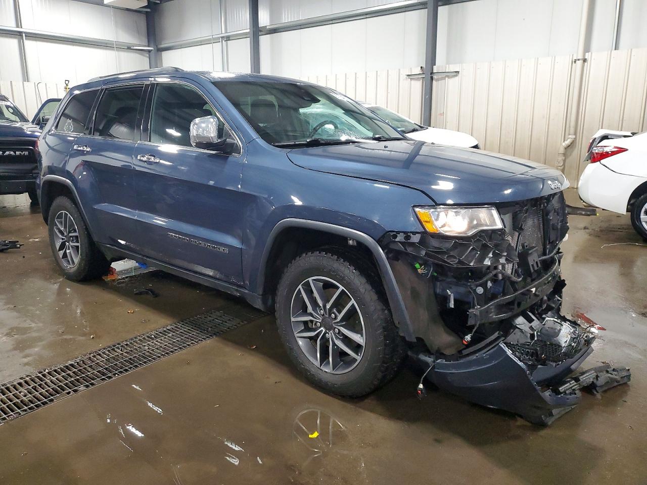 2020 JEEP GRAND CHEROKEE LIMITED photo 4