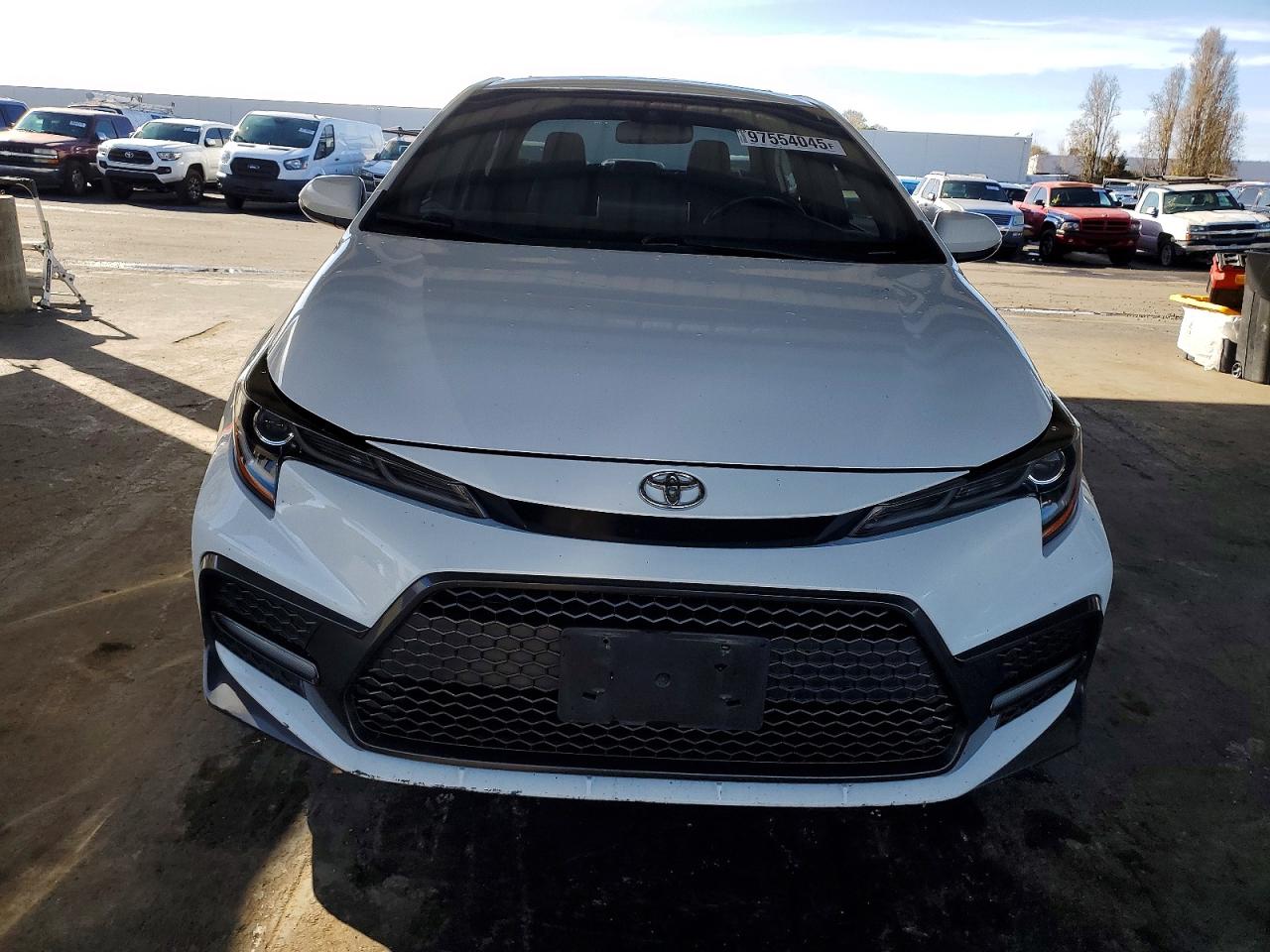 2020 TOYOTA COROLLA SE photo 5