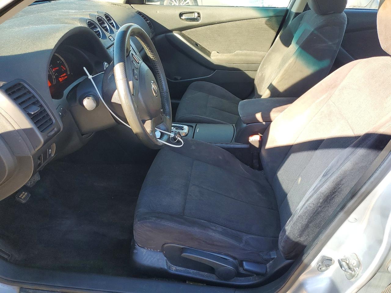 2012 NISSAN ALTIMA BASE photo 7
